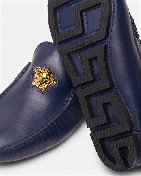 chaussure mocassin homme versace|Mocassins driver La Medusa Noir,Or .